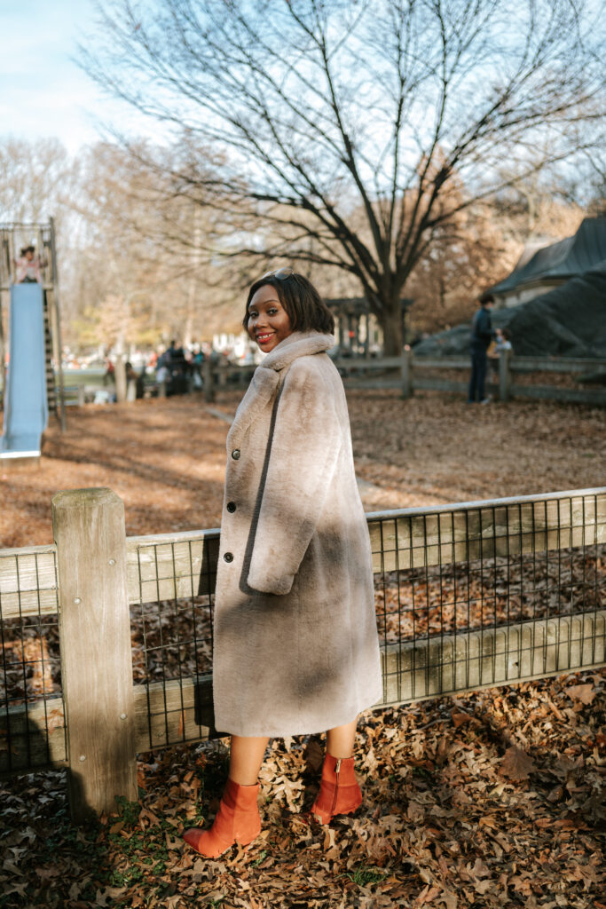 neutrual coat, fuzzy, warm, winter coat, beige coat, petite banana republic coat, faux fur coat,teddy coat